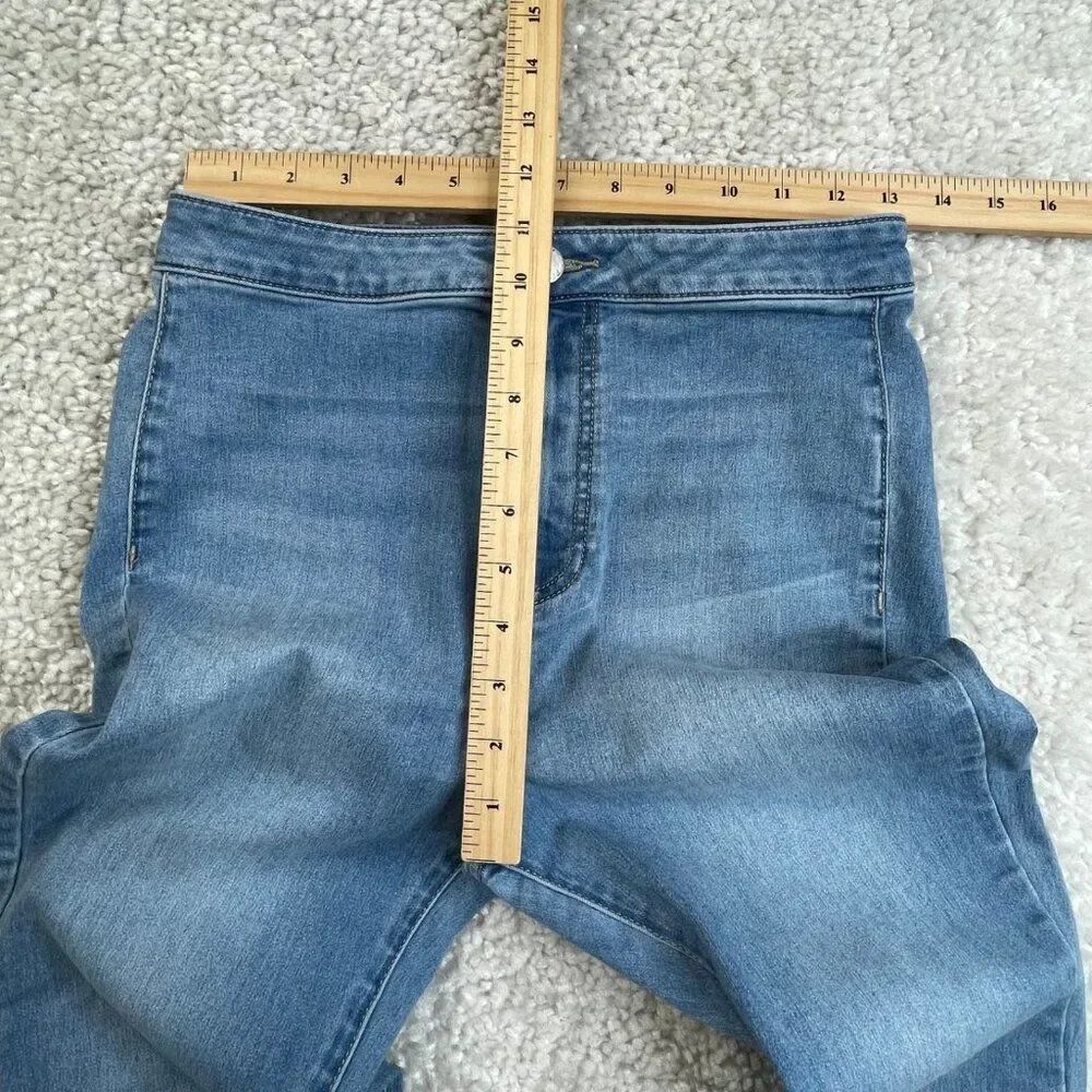 Free People Just Float On Flare Jeans Light Wash - Picture 8 of 10